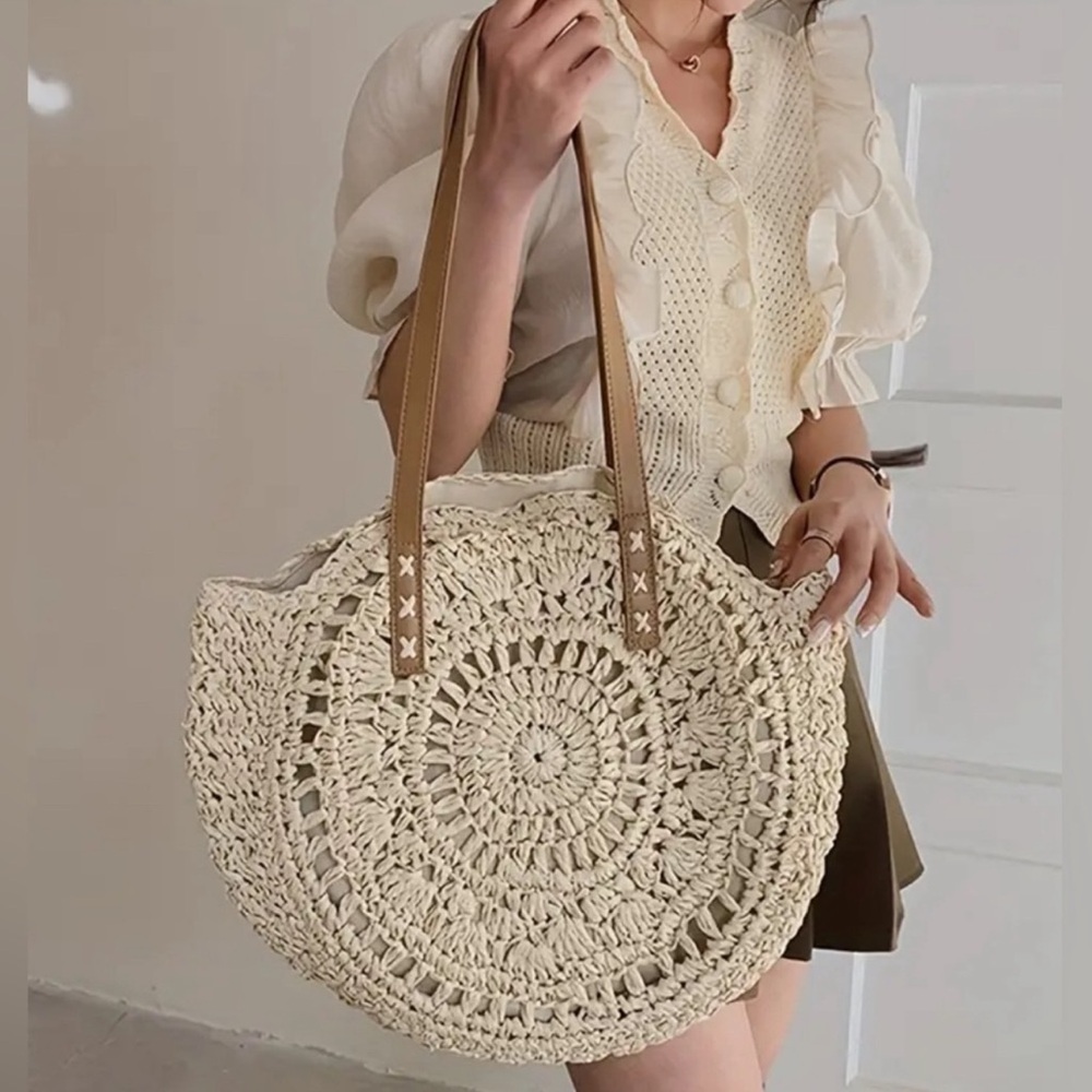 NEW Boutique Summer Round Bag - Picture 2 of 3